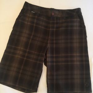 Rusty,  Men’s Tan/Brown Plaid Shorts, Size 32